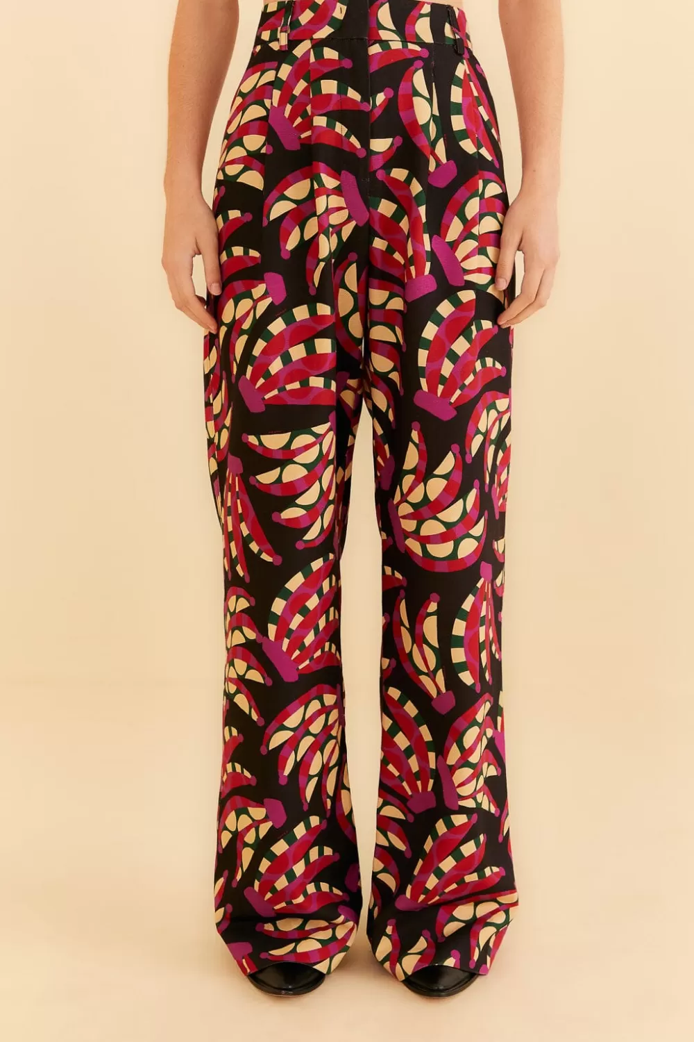 Black Banana Dots Low Waisted Pants | FARM Rio Store