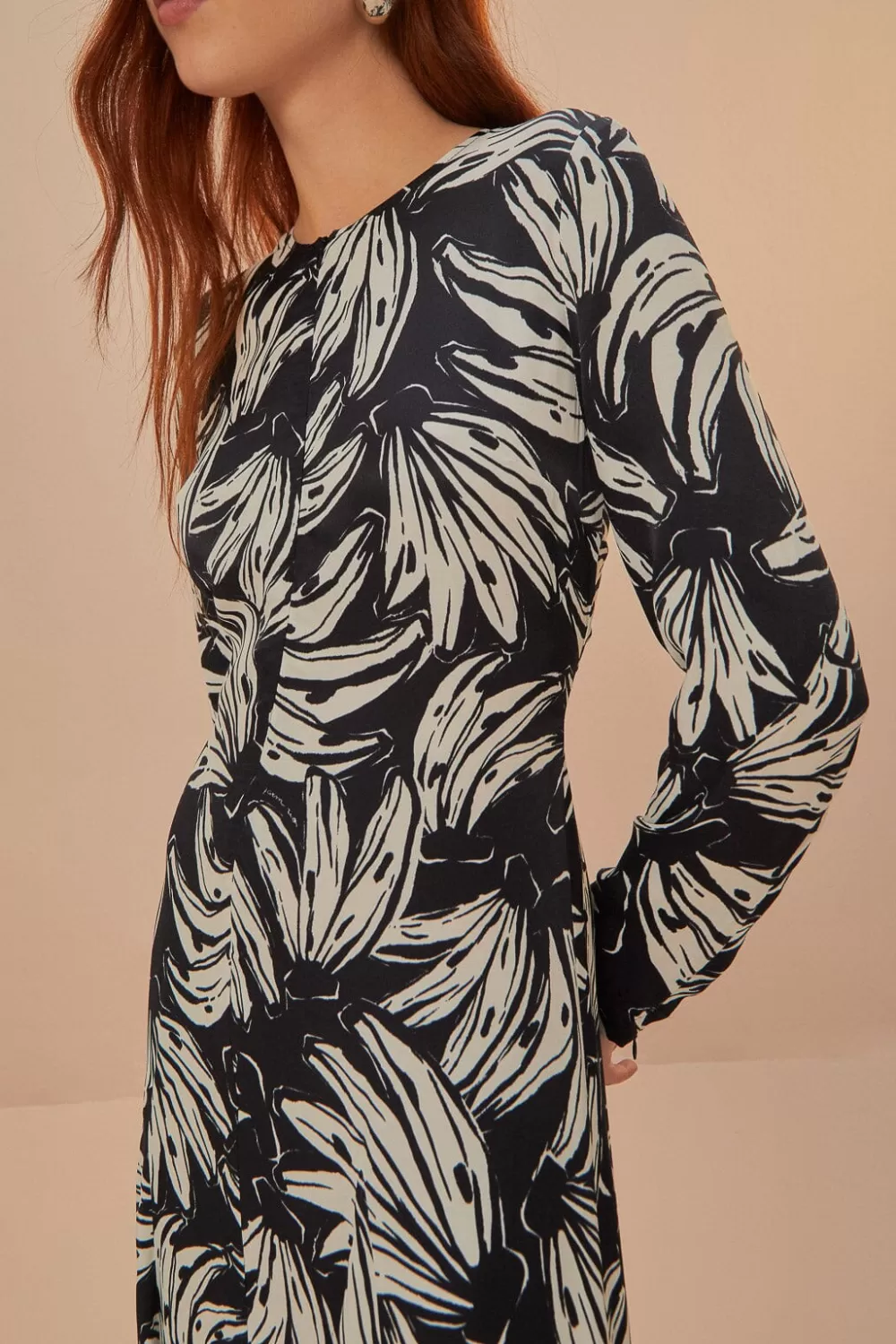 Black Bossa Banana LENZING™ ECOVERO™ Viscose Midi Dress | FARM Rio Flash Sale