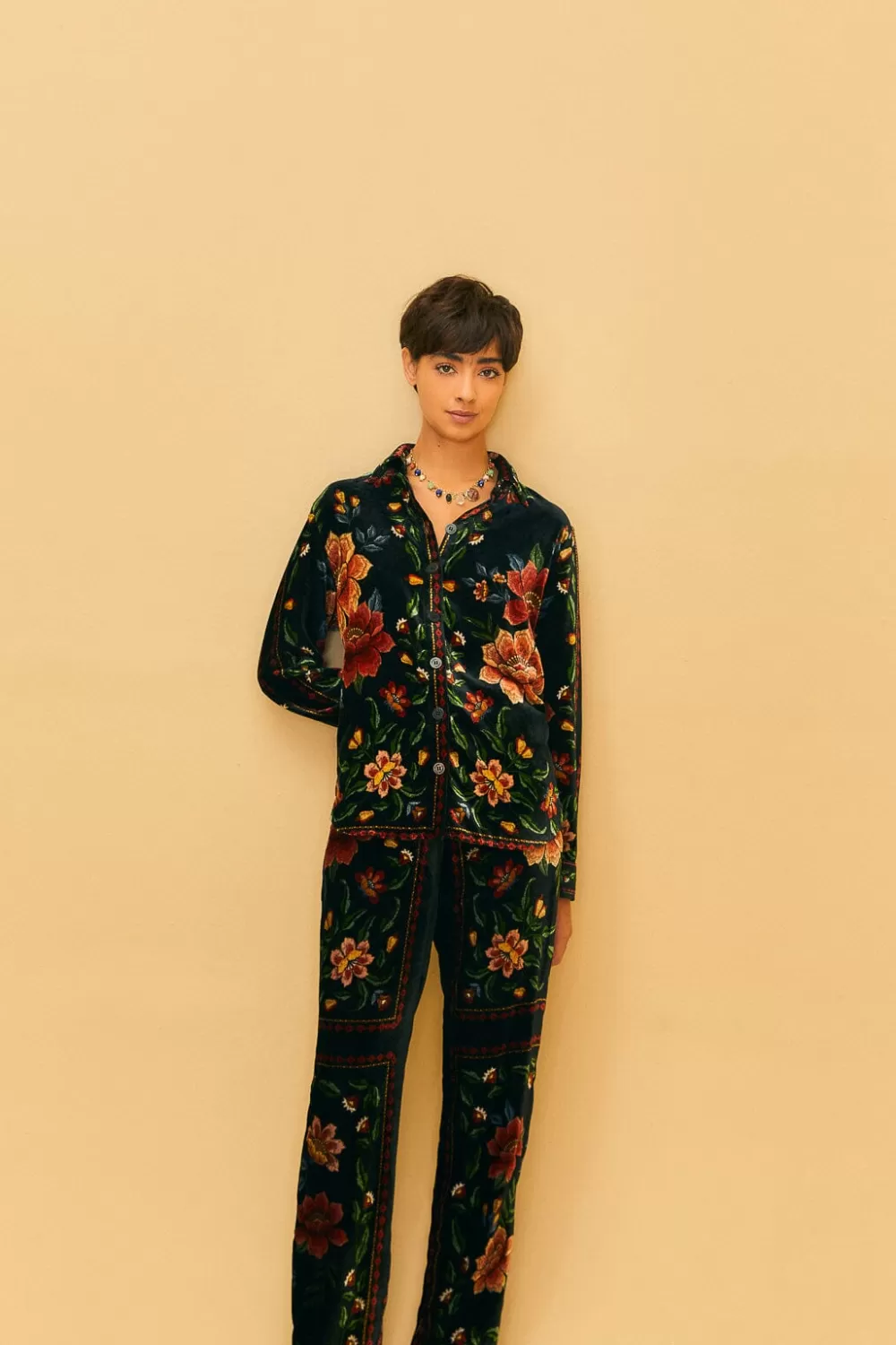 Black Macaws Garden Pants | FARM Rio Outlet