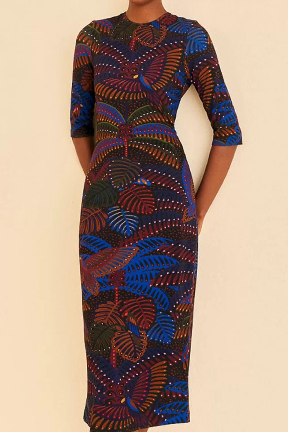 Black Midnight Island Short Sleeve Midi Dress | FARM Rio Fashion