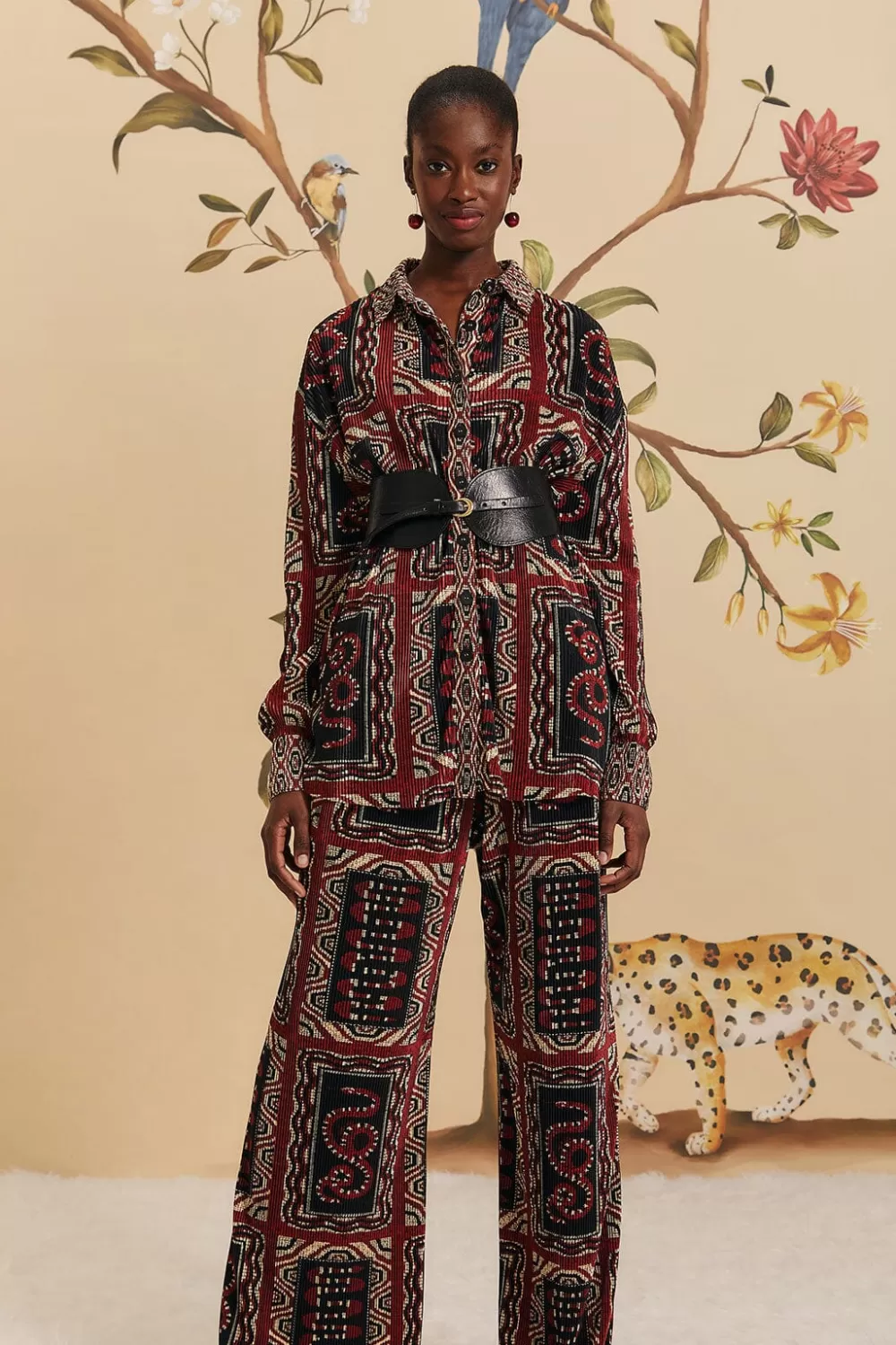 Black Snake Scarves Pleated Pants | FARM Rio Online
