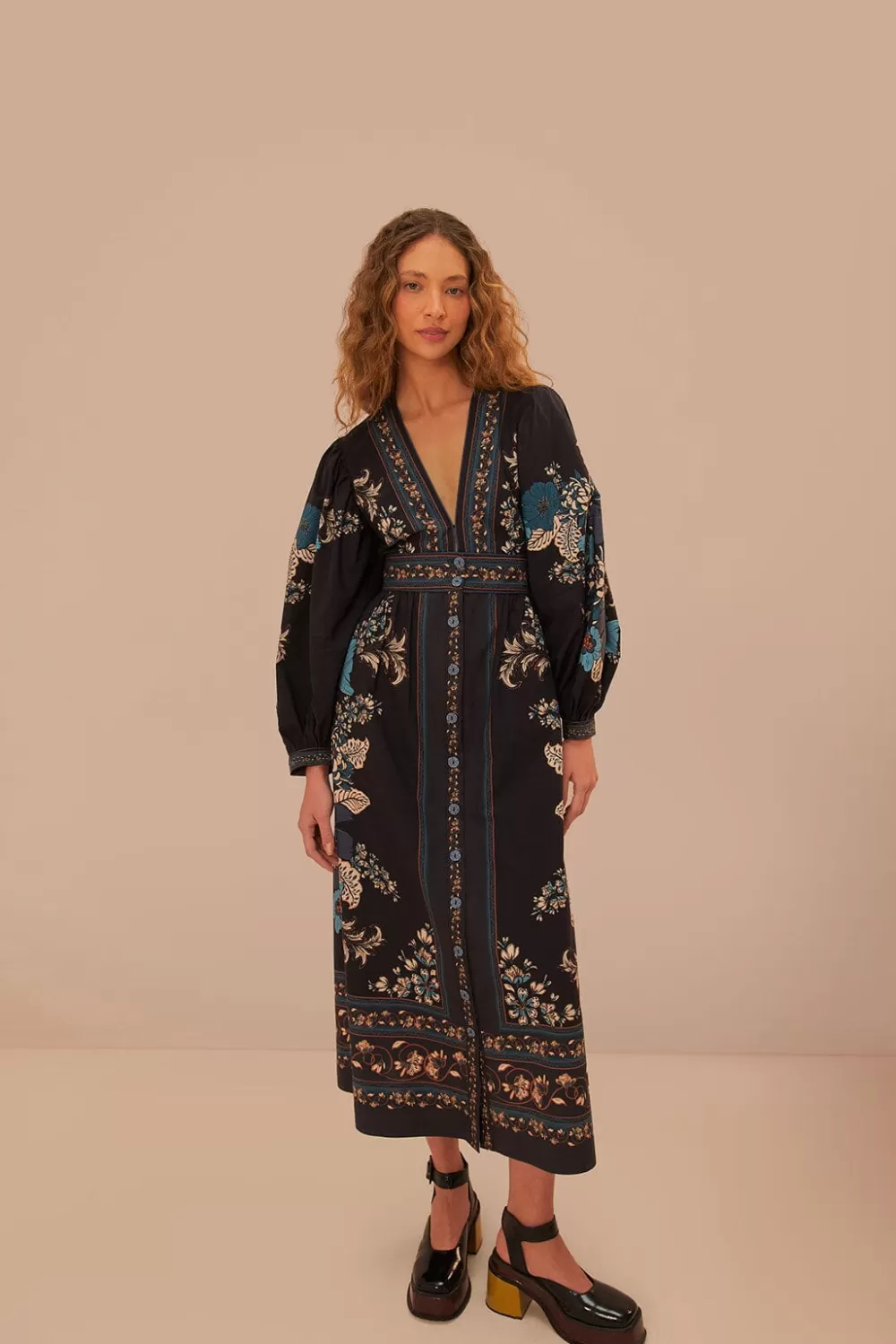 Blossom Tapestry Black Midi Dress | FARM Rio New