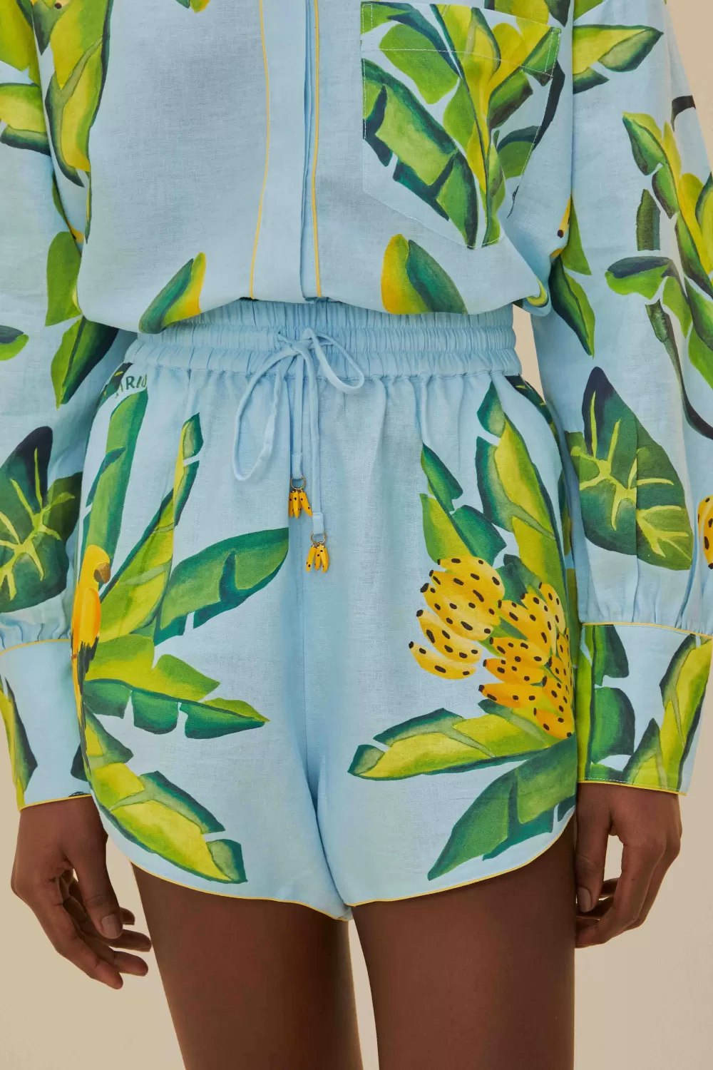 Blue Summer Foliage Scarf LENZING™ ECOVERO™ Euroflax™ Shorts | FARM Rio Clearance