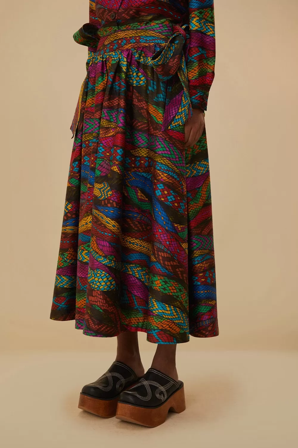 Multicolor Mirage Midi Skirt | FARM Rio Fashion