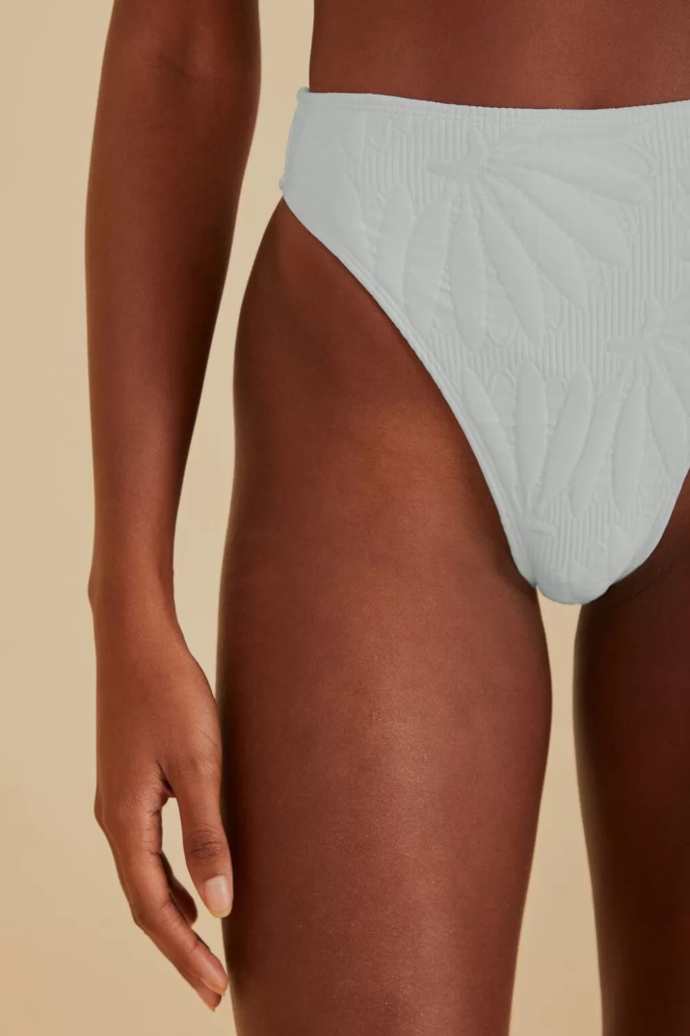 Off-White Banana Matelasse Bikini Bottom | FARM Rio Sale
