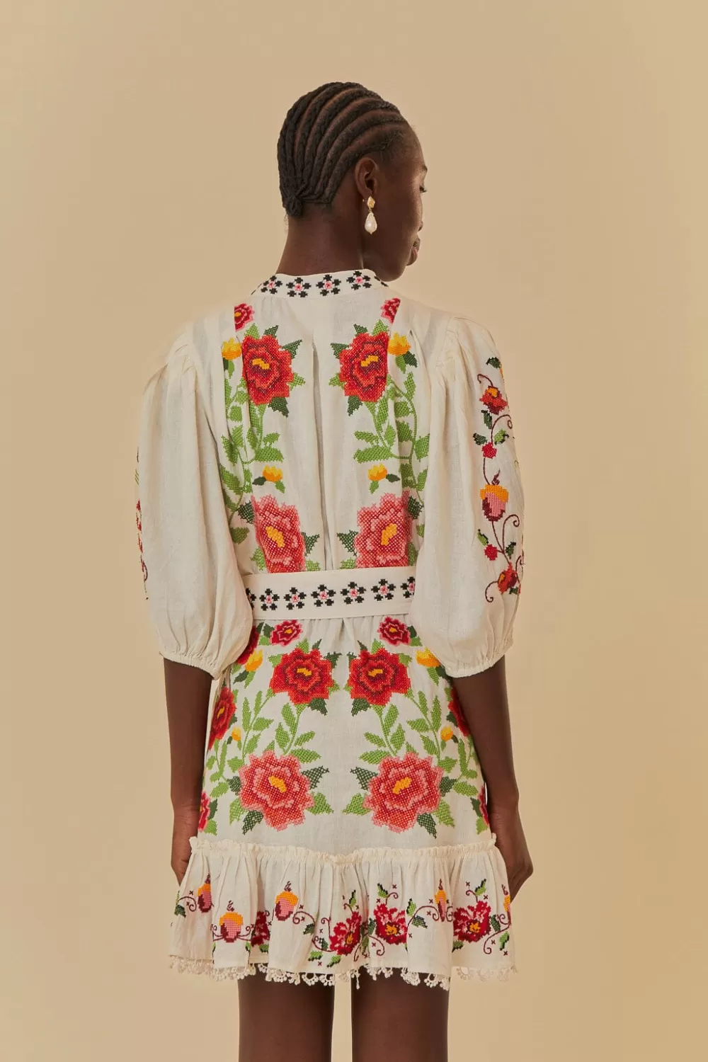 Off-White Embroidered Carmina Floral Short Sleeve Mini Dress | FARM Rio Online