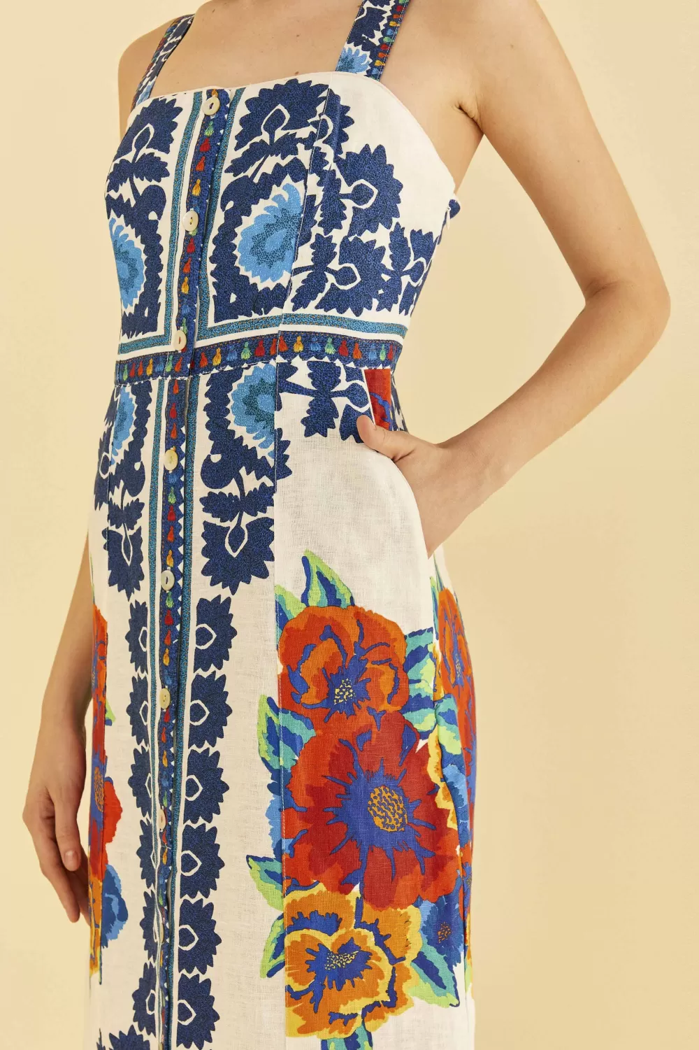 Off-White Flower Tapestry Midi Dress | FARM Rio Hot