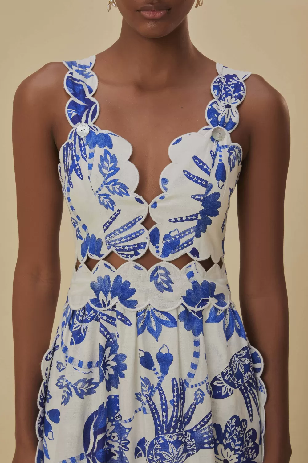 Off-White Flowerful Birds Lenzing™ Ecovero™ Euroflax™ Midi Dress | FARM Rio Online