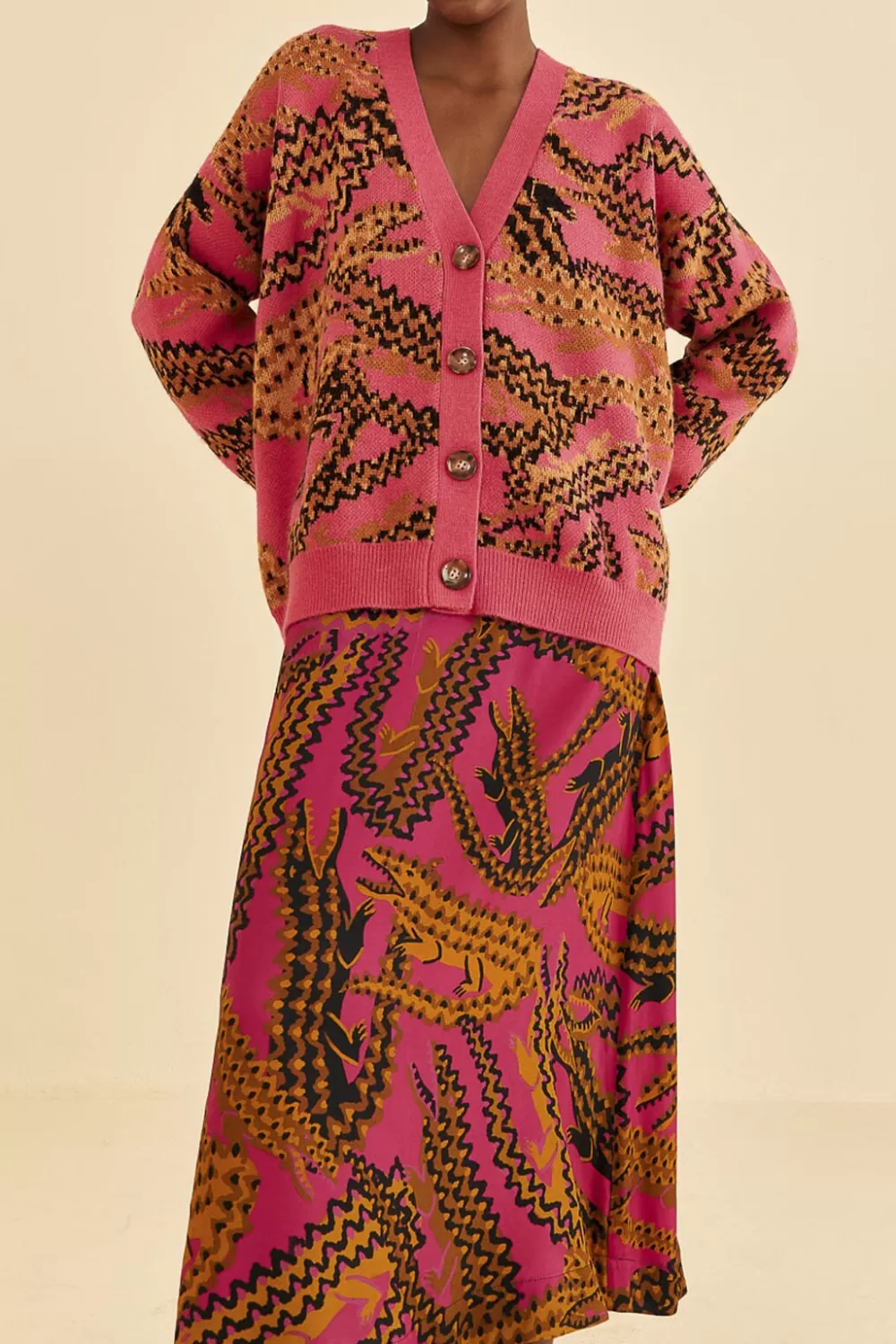 Pink Croco Midi Skirt | FARM Rio Fashion