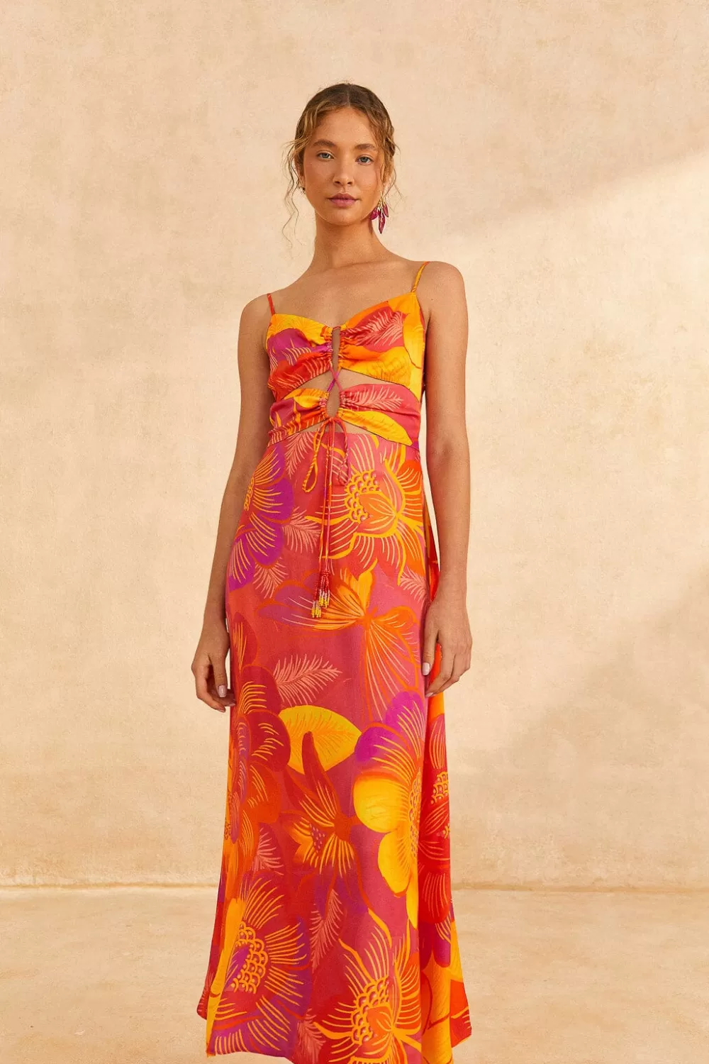Summer Garden Ombre Lenzing™ Ecovero™ Viscose Midi Dress | FARM Rio Outlet