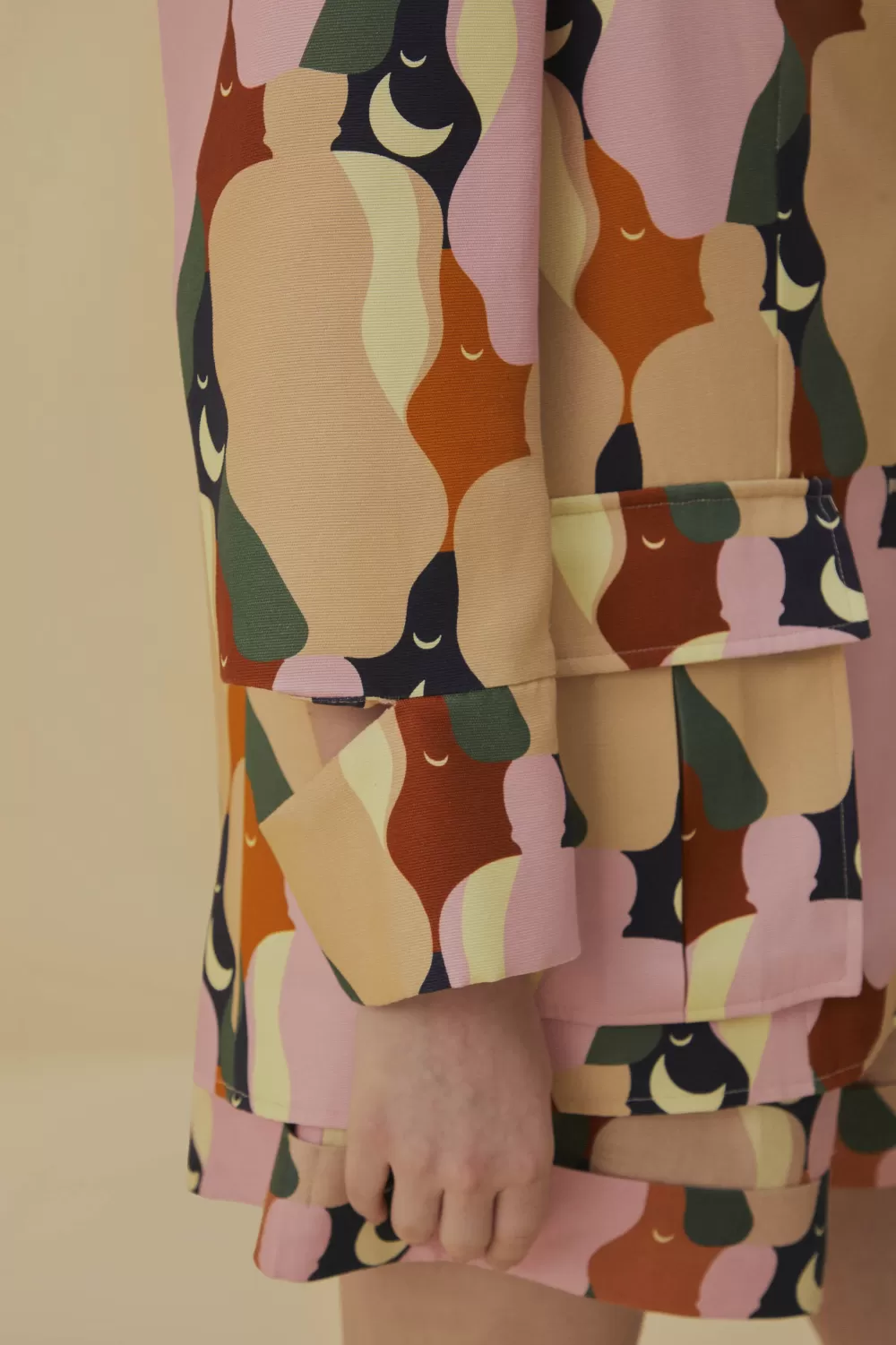 The Kiss Multicolor Cut Out Blazer | FARM Rio Shop
