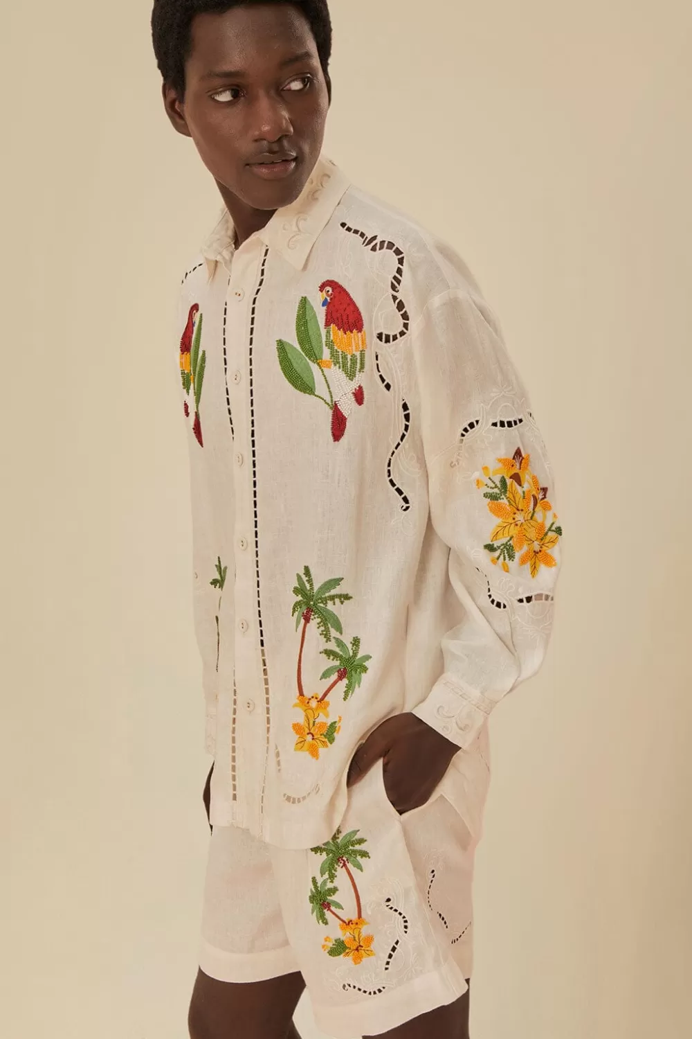 Tropical Destination Embroidered Euroflax™ Premium Linen Shorts | FARM Rio Best